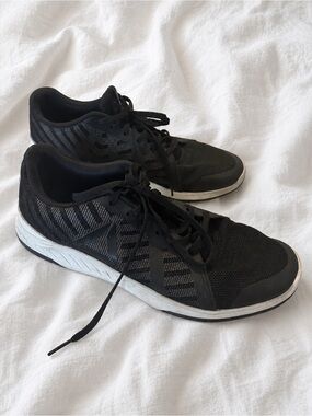 Reebok Black Men's Mesh Trainer Sneakers